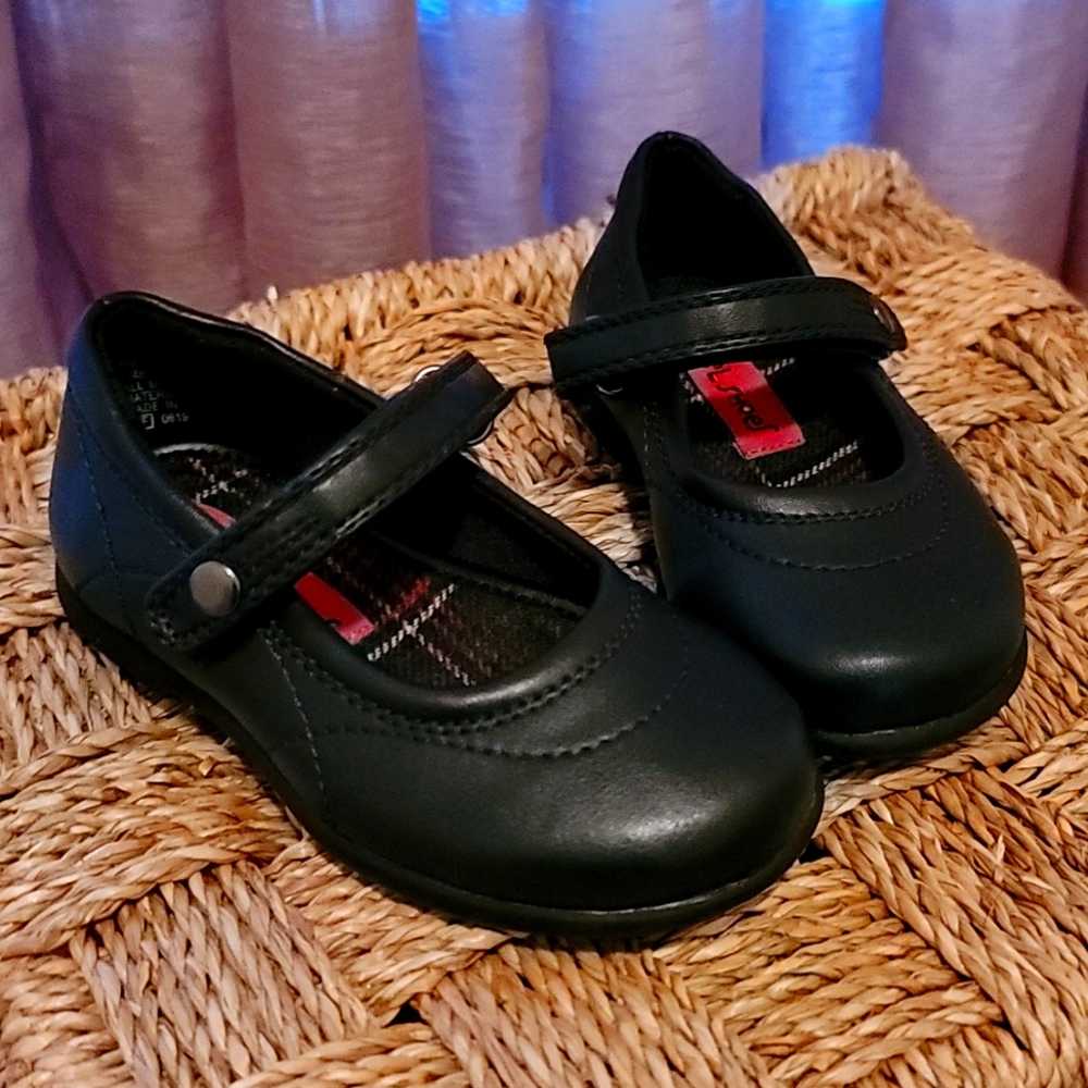 SOLD (Rachel Children's Shoes)